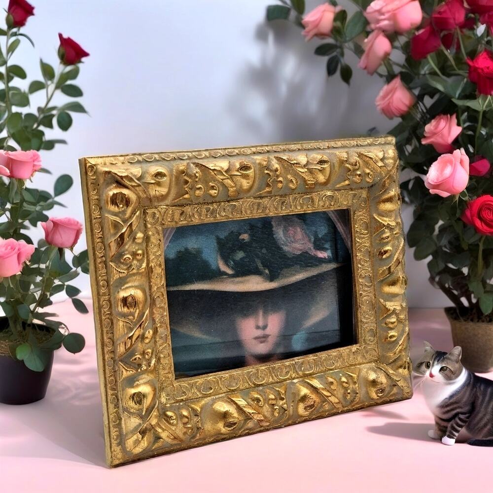 Ornate Gold Baroque Rococo Style Heavy Carved Scroll Frame for 4x6 Photo
